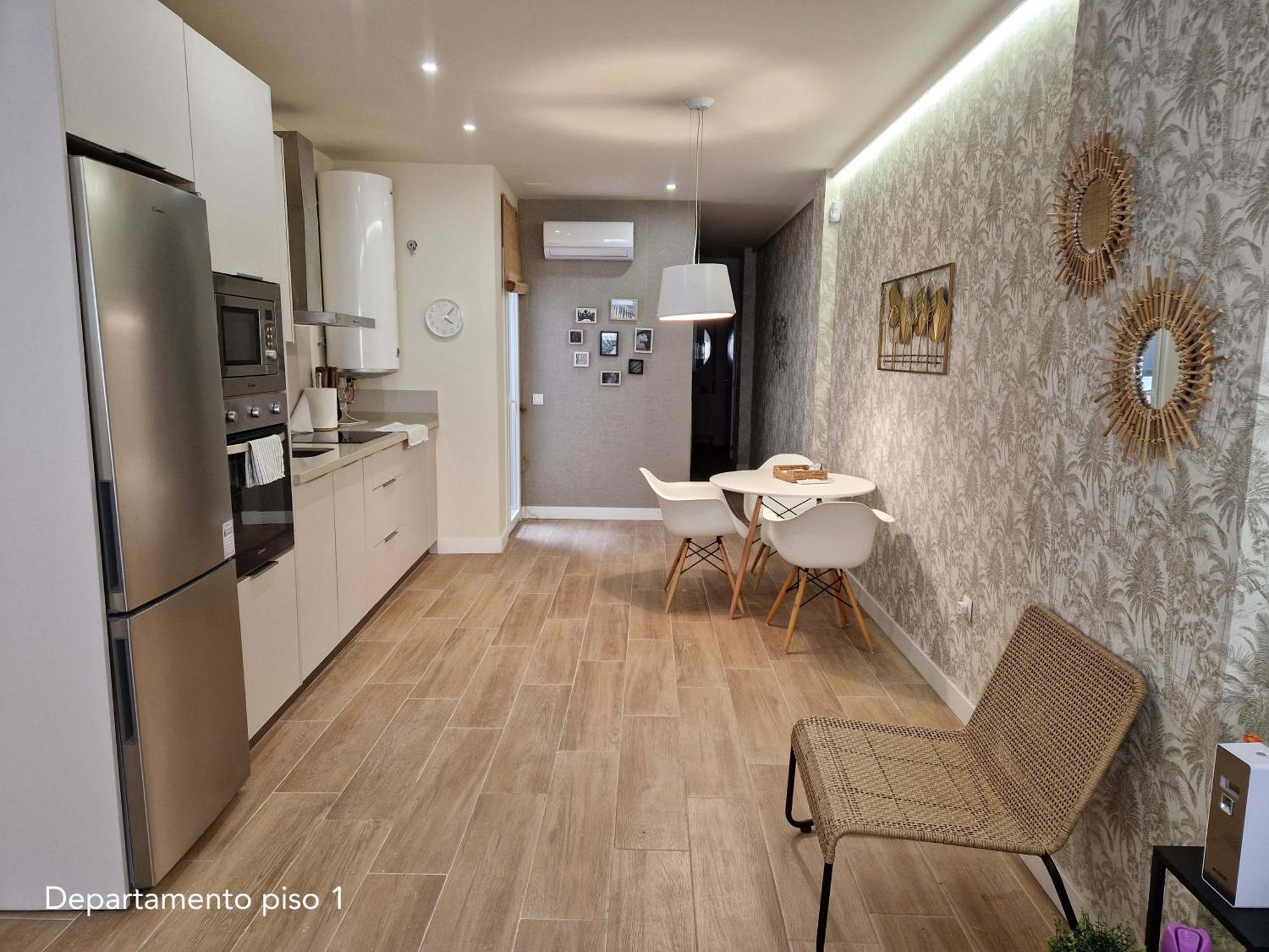Virgen De Gracia Apartments Malaga Exterior photo