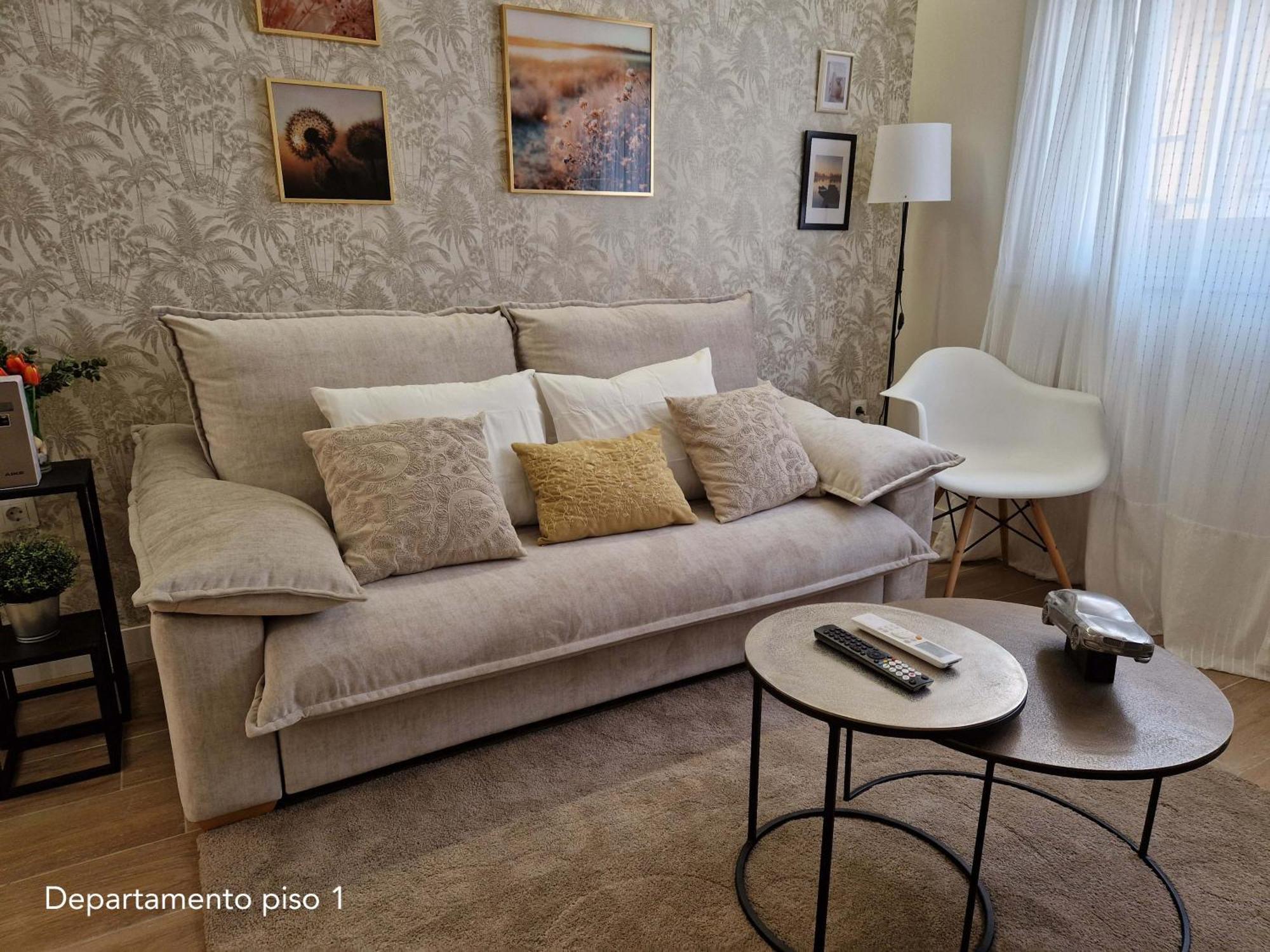 Virgen De Gracia Apartments Malaga Room photo